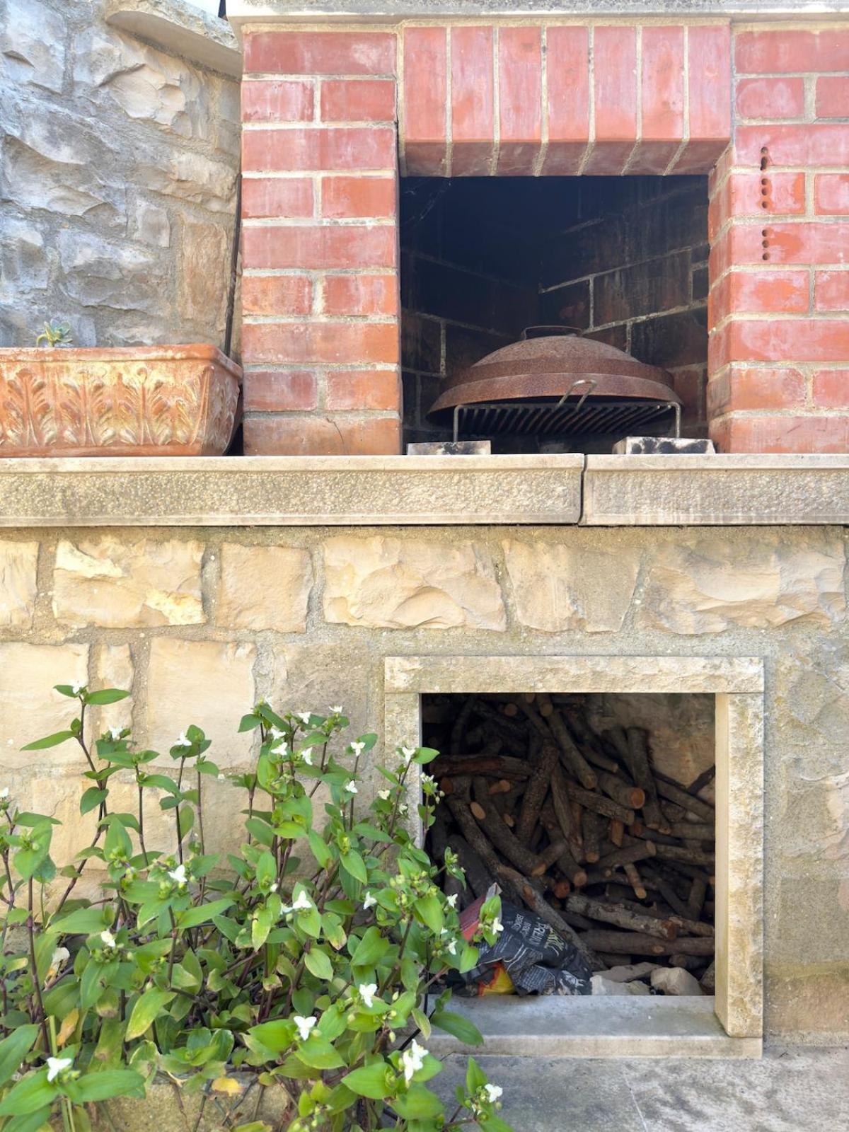 הוילה פוצ'ישצ'ה Visilo Stone House מראה חיצוני תמונה